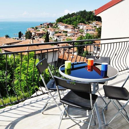 Lake View Apartment Ohrid Buitenkant foto