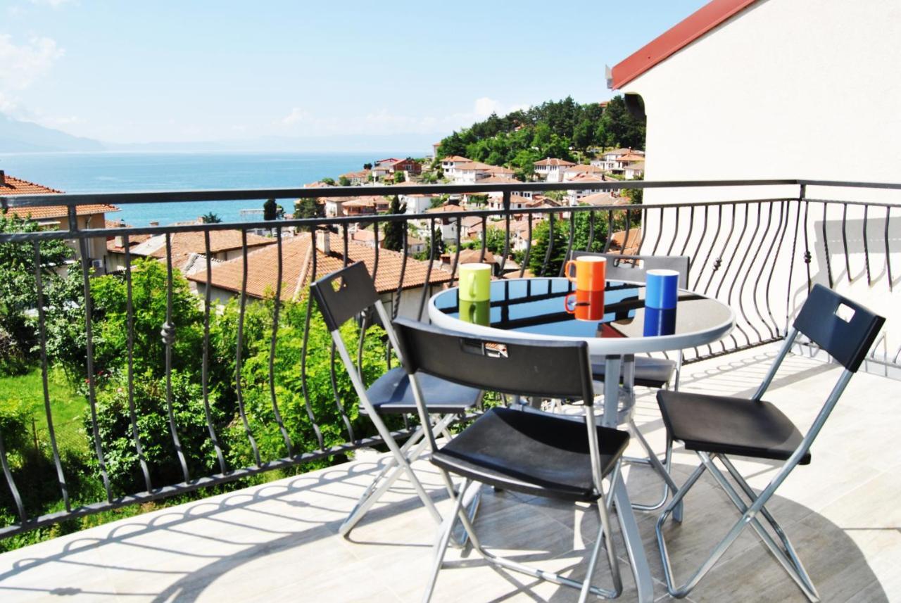 Lake View Apartment Ohrid Buitenkant foto