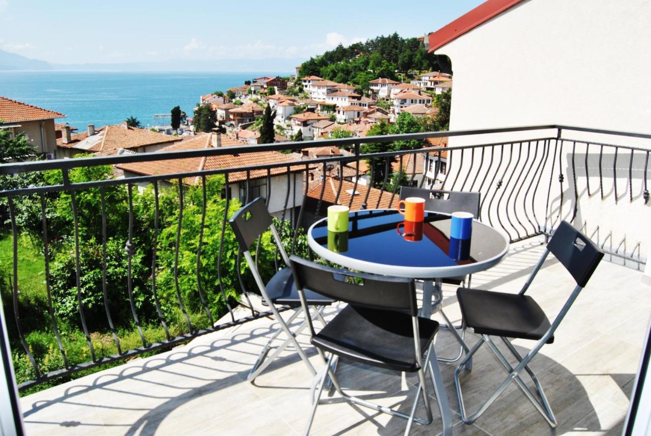 Lake View Apartment Ohrid Buitenkant foto